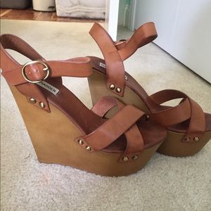 Steve Madden platform wedges